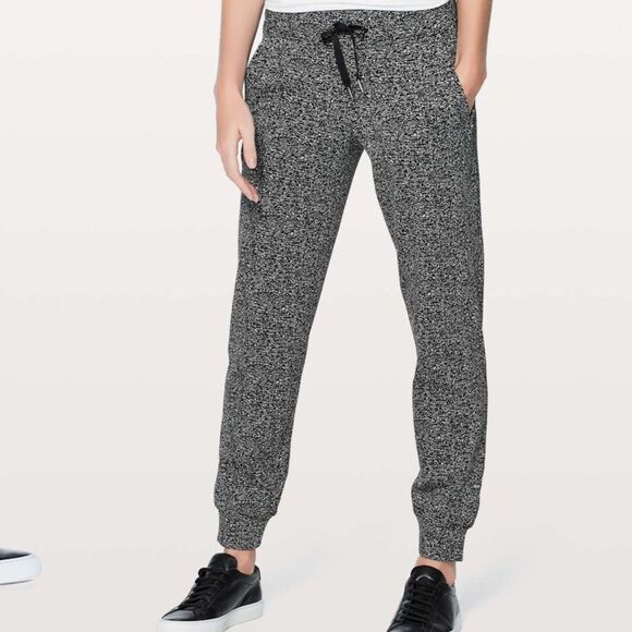 LULULEMON Ready To Rulu Pant 29" Reconnect Jacquard Luon White Black / Black 6 - Picture 1 of 8